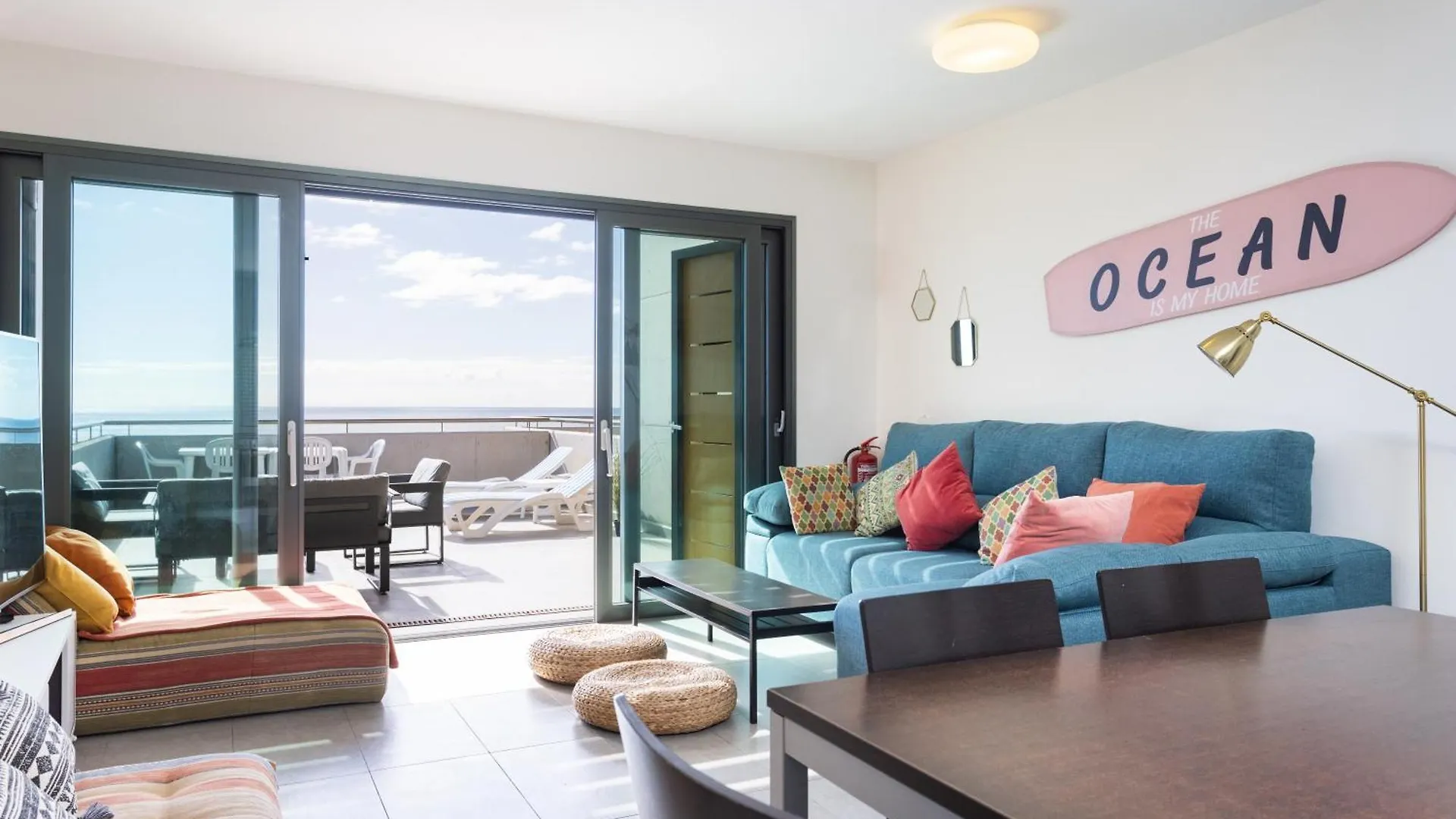 Medano Surf Beach Holiday Home By Sunkeyrents El Médano